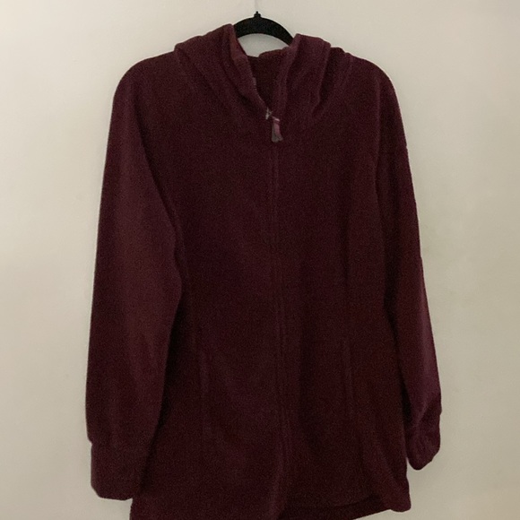 NWT BENCH ZIP UP HOODIE - Picture 5 of 10